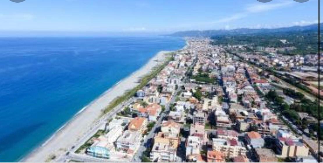 La Casetta Sul Mare Венетико Экстерьер фото