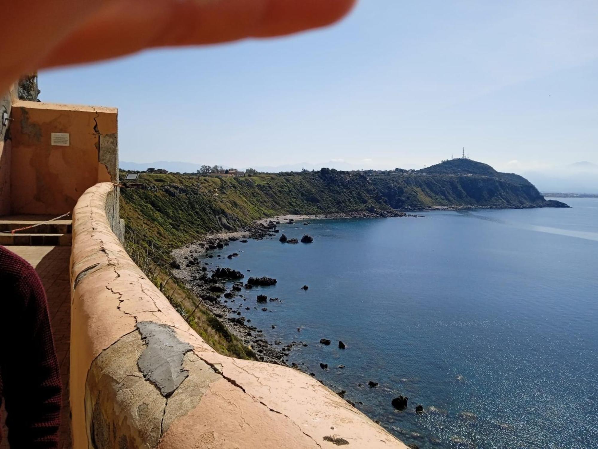 La Casetta Sul Mare Венетико Номер фото